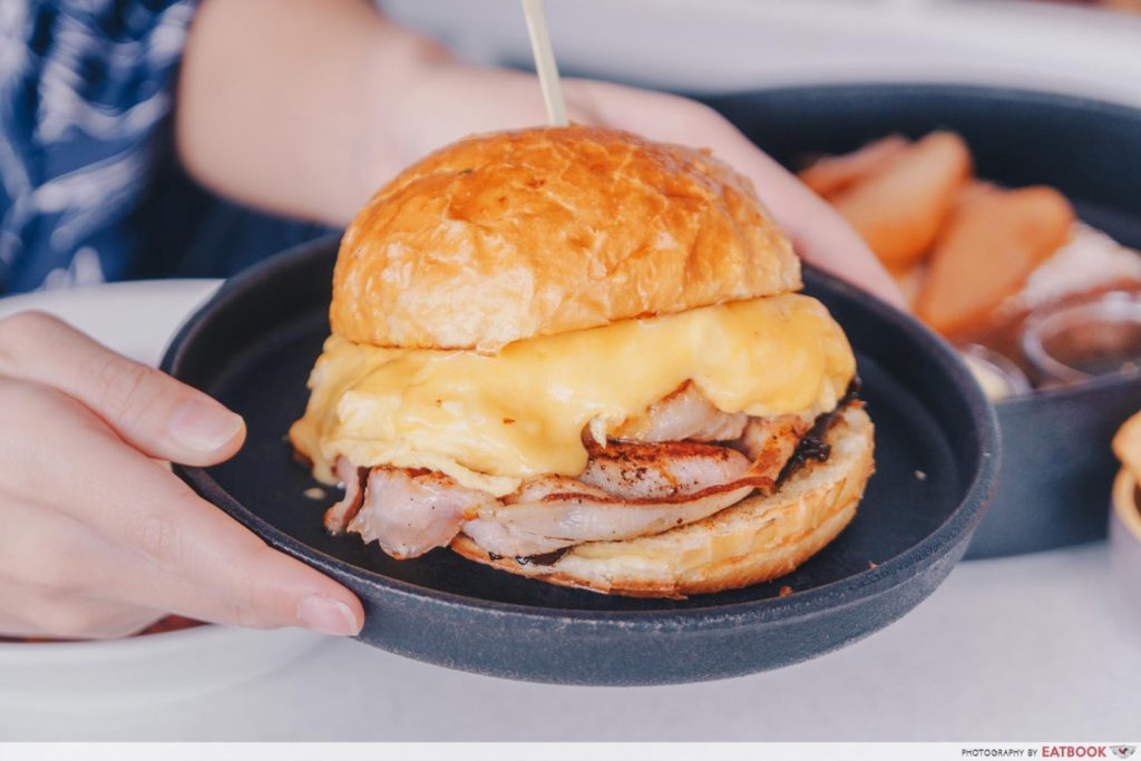 New Restaurants March 2020 - New Cafe Breakfast Burger