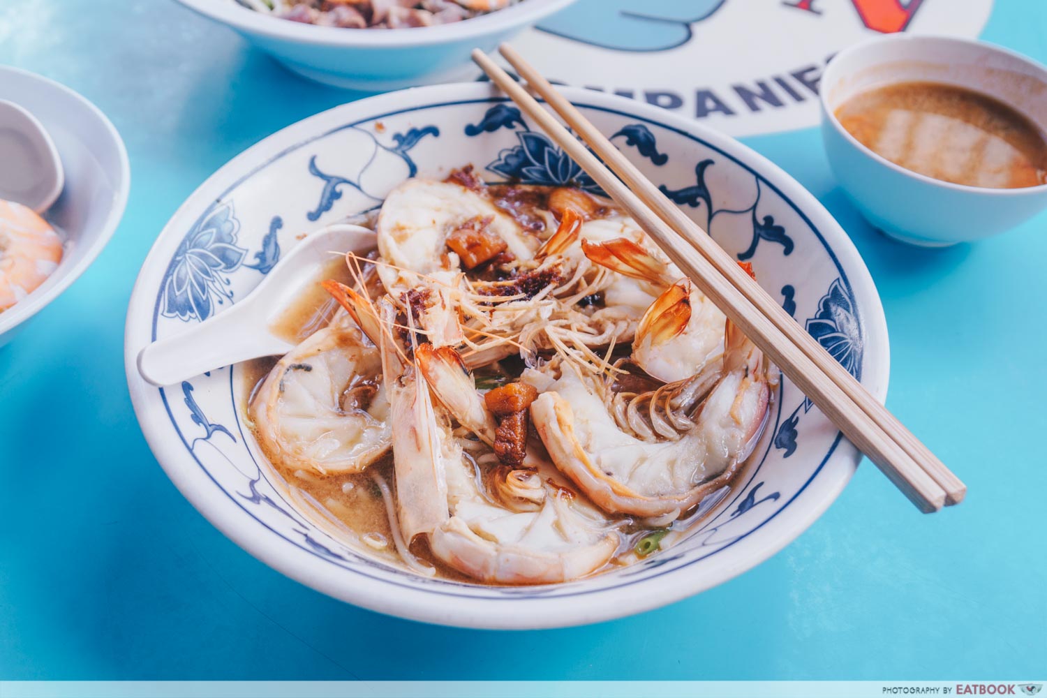 Da Dong Prawn Noodles - Big prawn noodles clsoeup shot