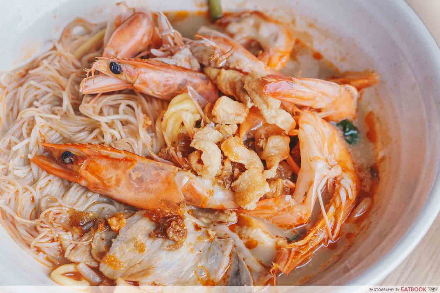 East Treasure Speciality Prawn Noodles - Pork lard