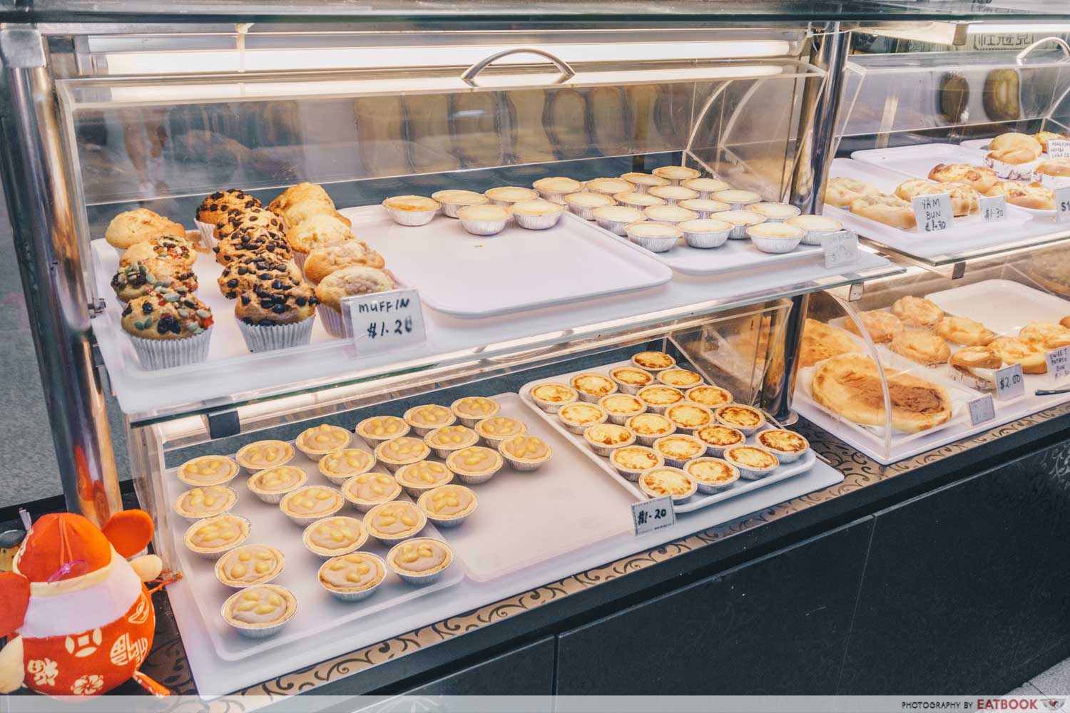 June Bakery - Tarts display