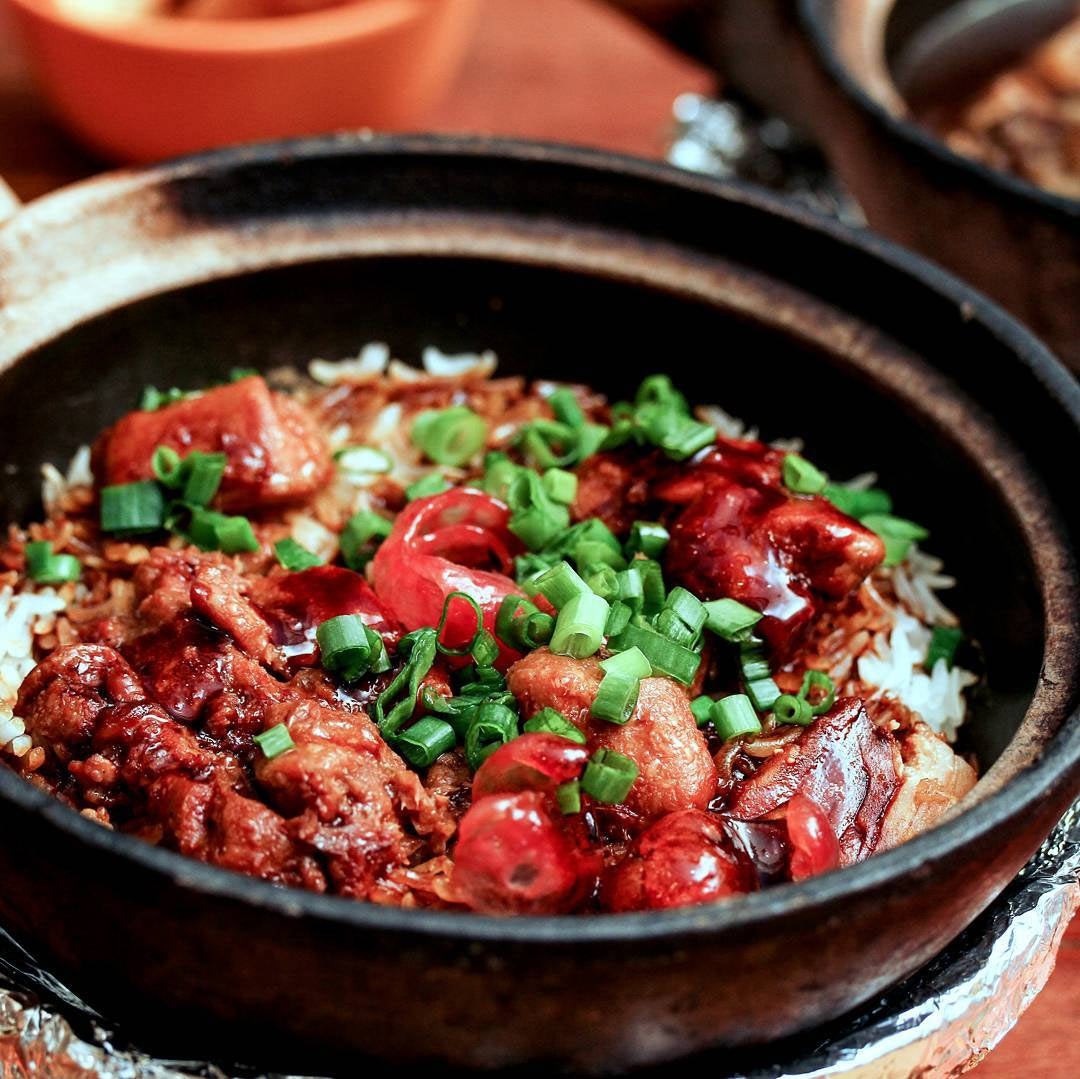 Jurong-Point-Petaling-Street-Famous-Claypot-Chicken-Rice