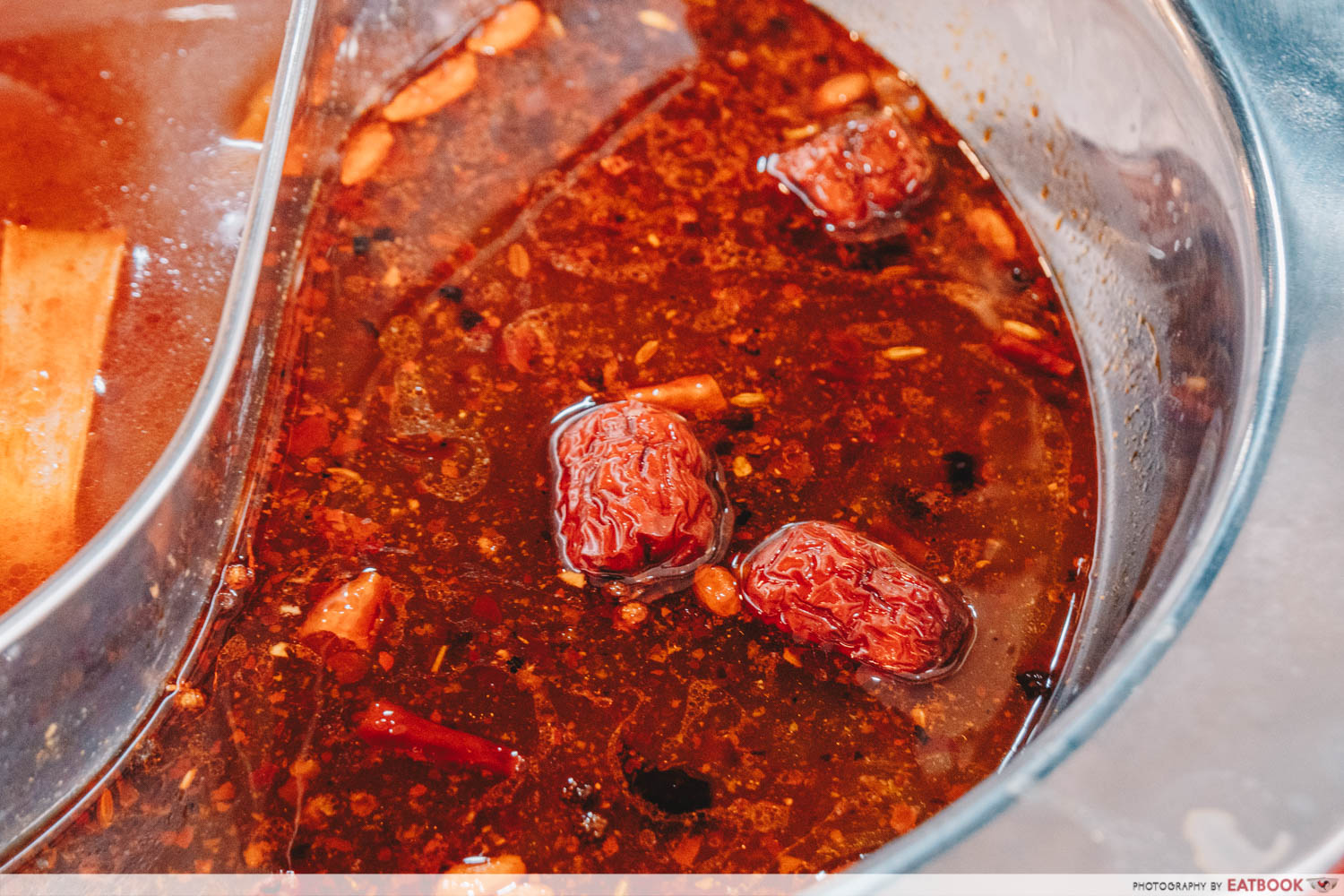 Yi Zi Wei - Mala soup closeup