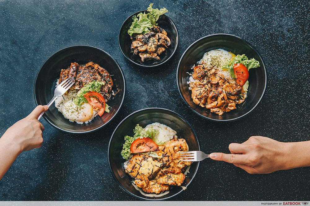 Bowl and Grill- Flatlay