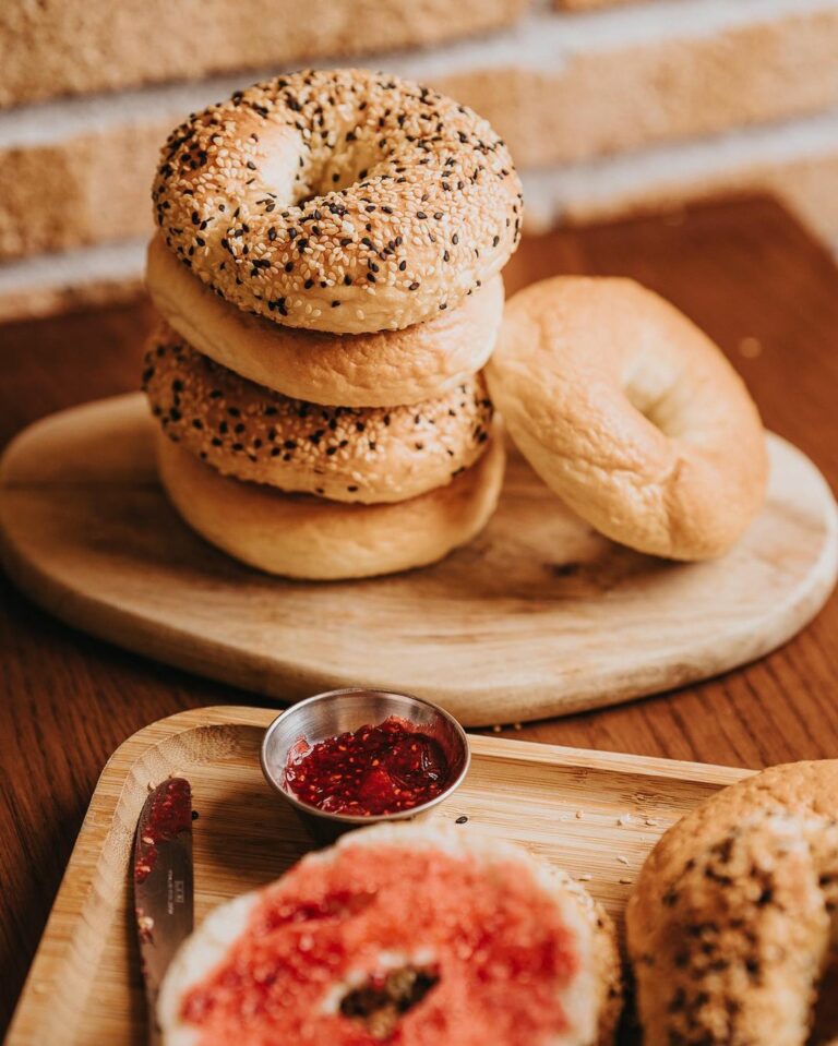 20 Bread Delivery Services In Singapore Including Rainbow Bread, Mochi