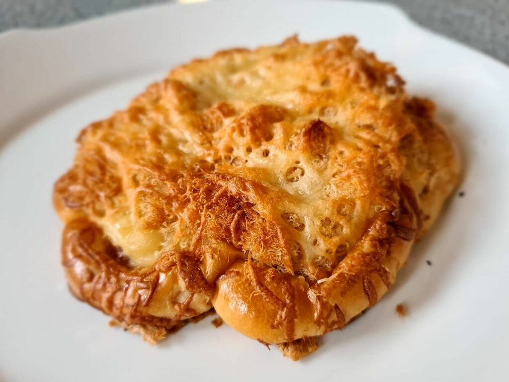 20 Bread Delivery Services In Singapore Including Rainbow Bread, Mochi