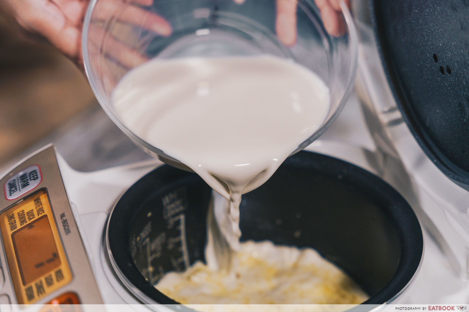 rice cooker mentaiko mac and cheese - milk