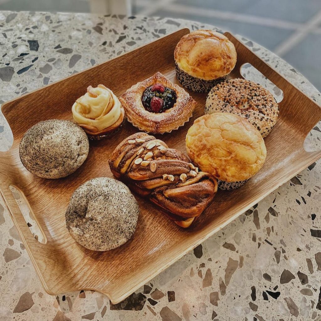 20 Bread Delivery Services In Singapore Including Rainbow Bread, Mochi