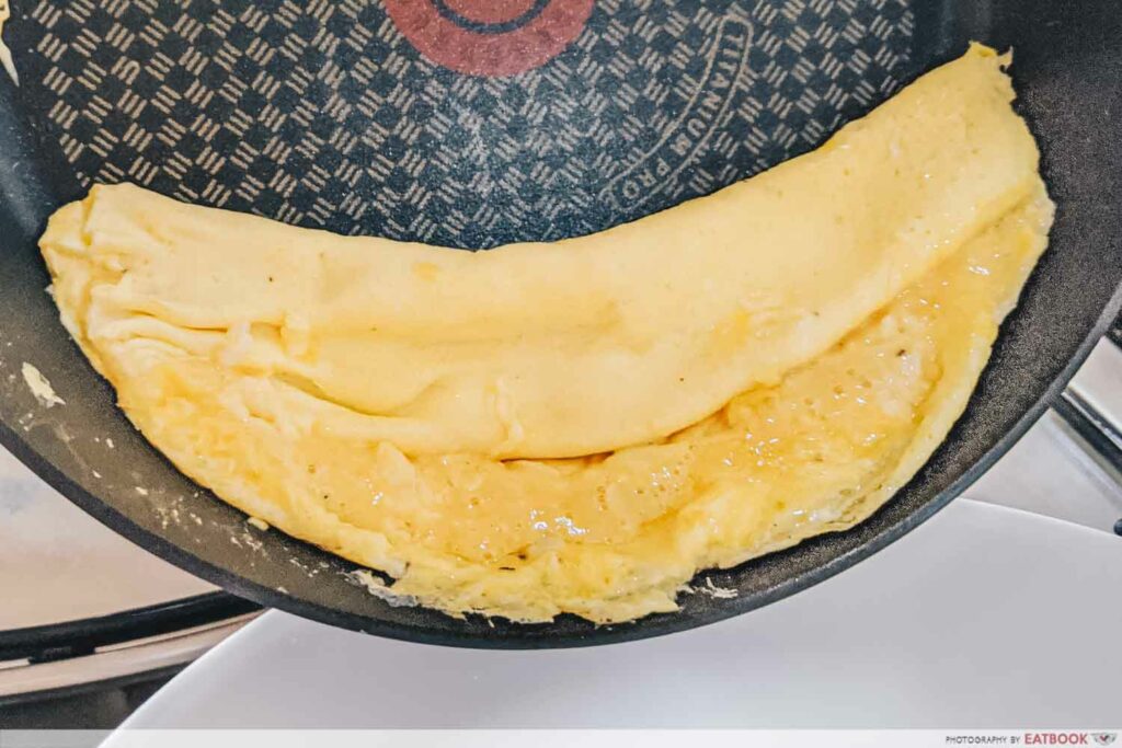 Easy Omelette Recipe French omelette turn