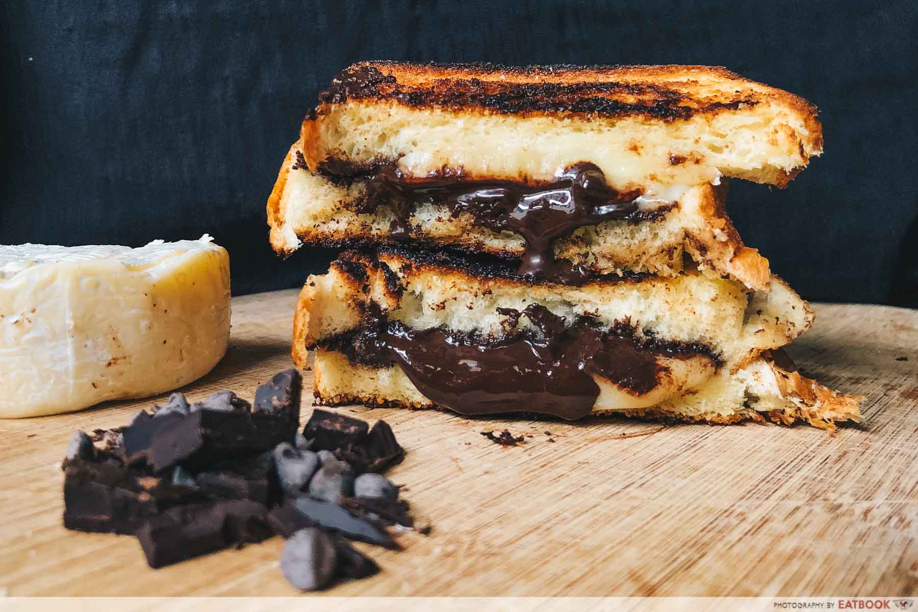 Sandwich Recipes - Dark Chocolate and Brie Grilled Cheese