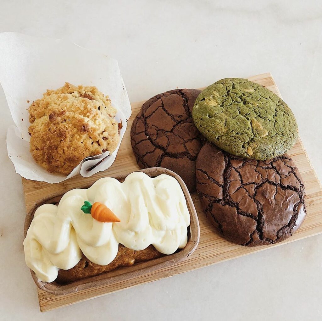 26 Dessert Box Delivery Services For Beautiful Baked Goods From Home