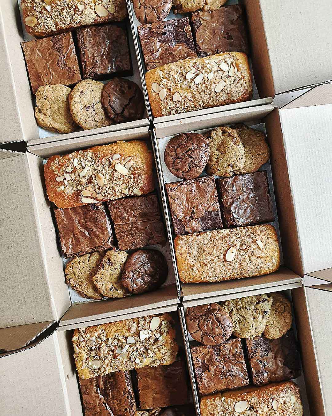 25 Dessert Box Delivery Services For Beautiful Baked Goods From Home Bakers