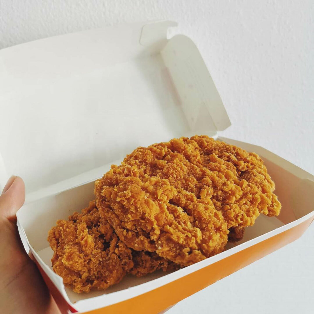 McDonald's Has 1-For-1 Crispy Chicken And Coconut Pie Till 1 July 2020 ...