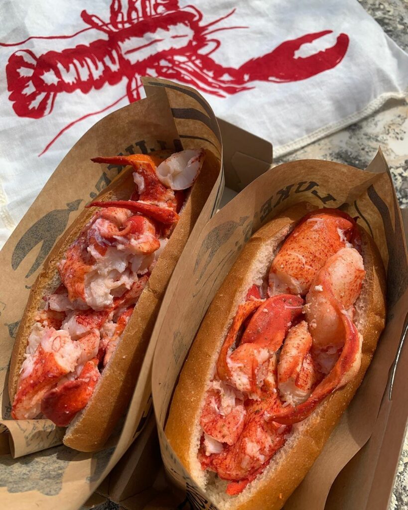 Luke's Lobster roll