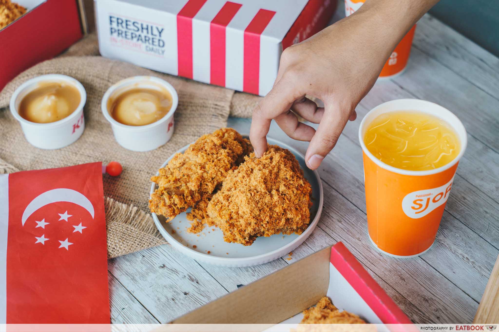 KFC Flossy Crunch Chicken - combo meal