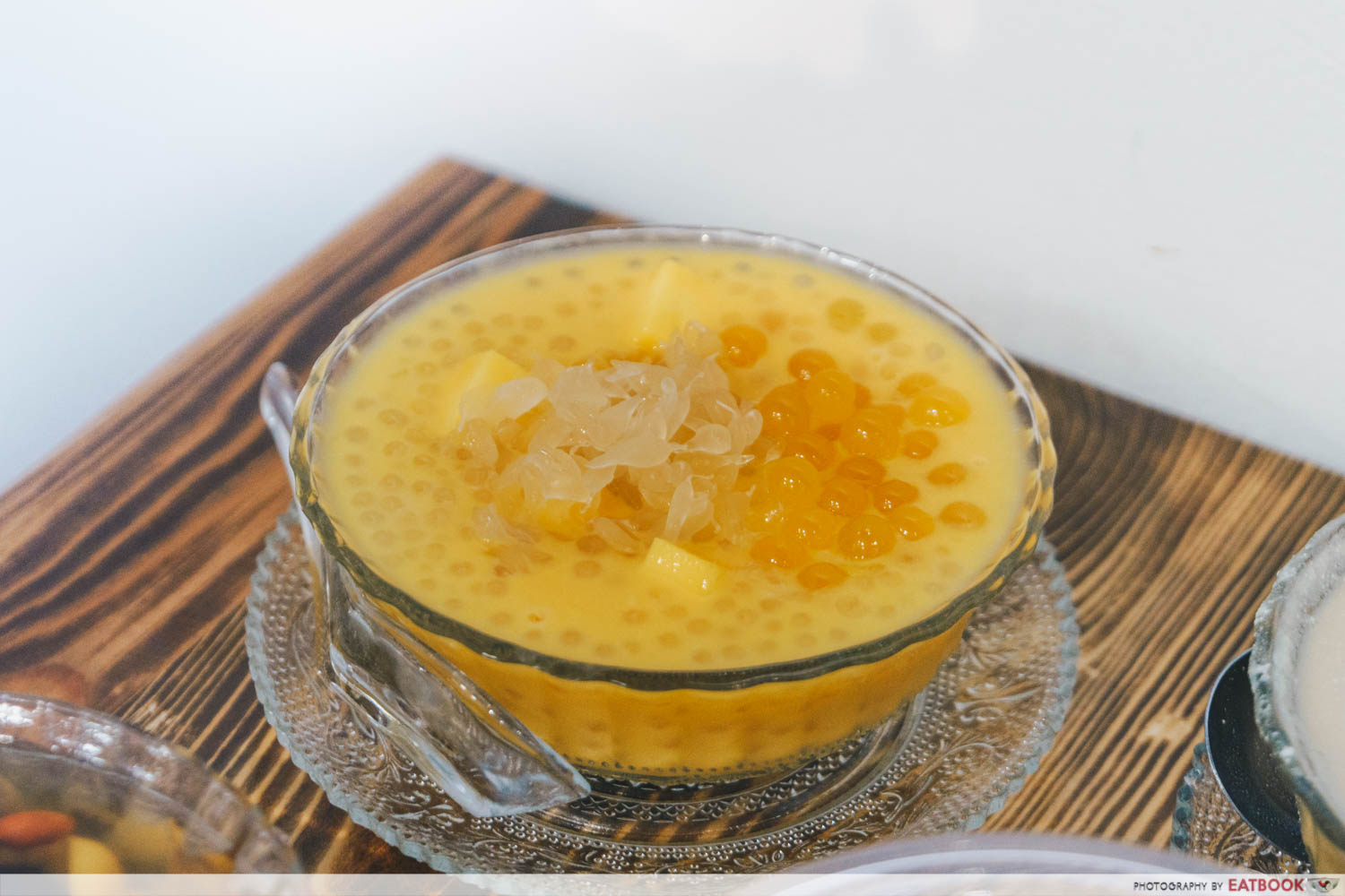 Mango Sago with Pomelo and Mango Pop