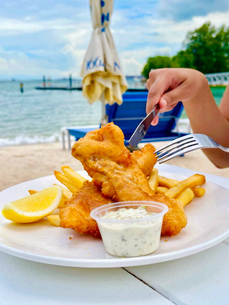 coastes singapore - best fish and chips