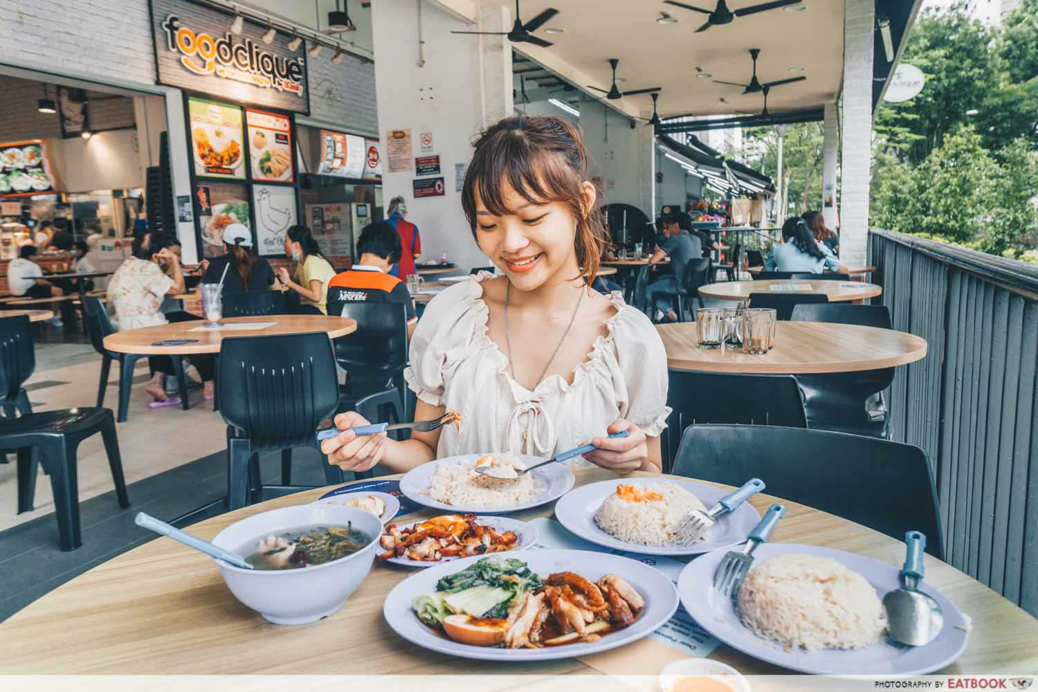 Le Da Chicken Rice - eating shot