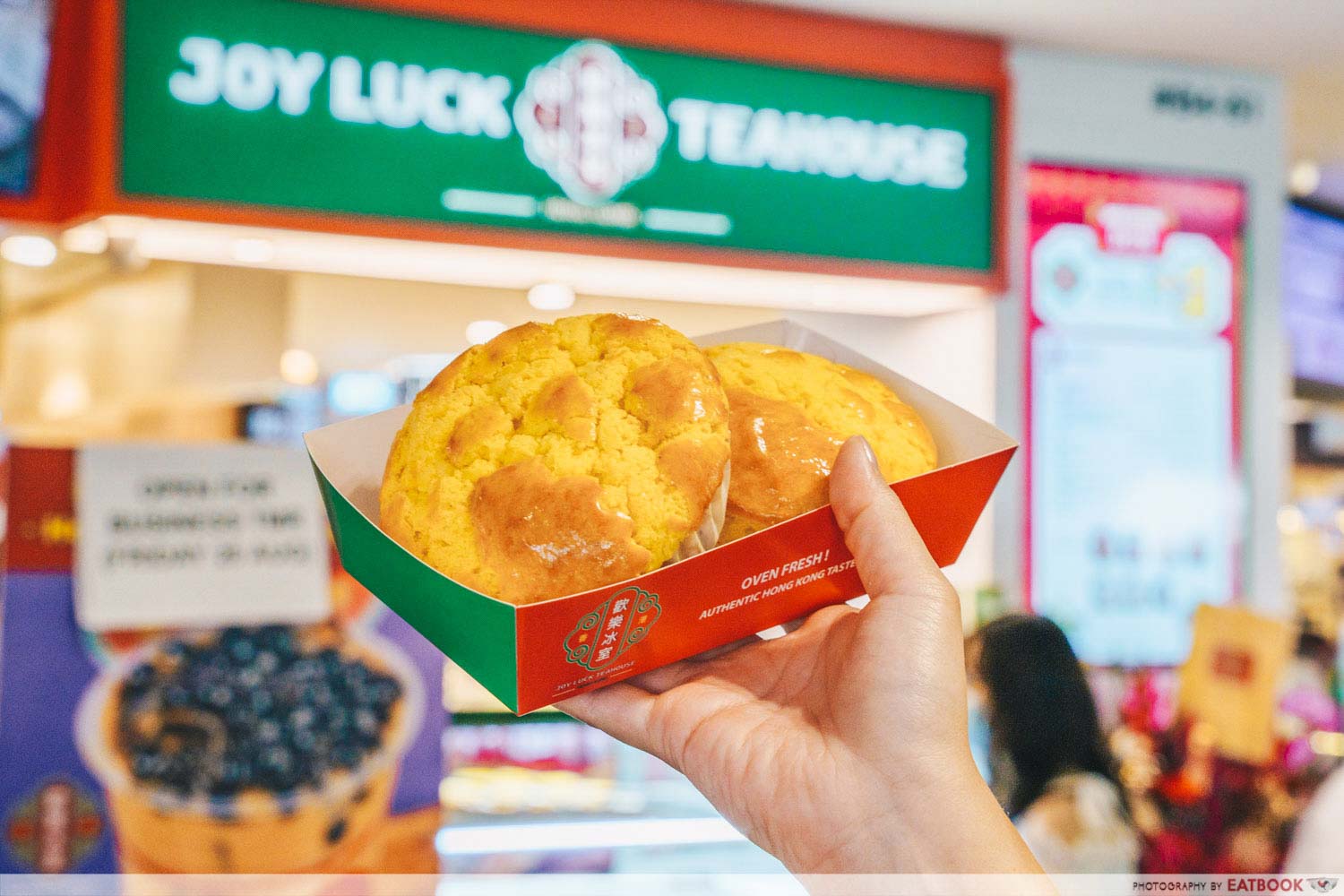 joy luck teahouse bugis - pineapple bun