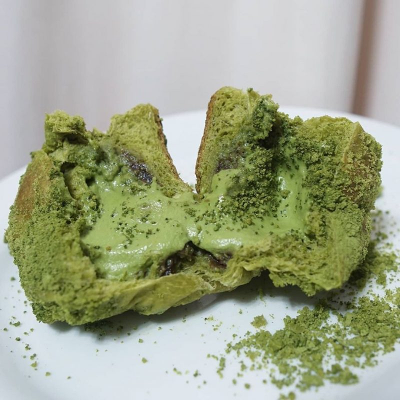 matcha bun donq