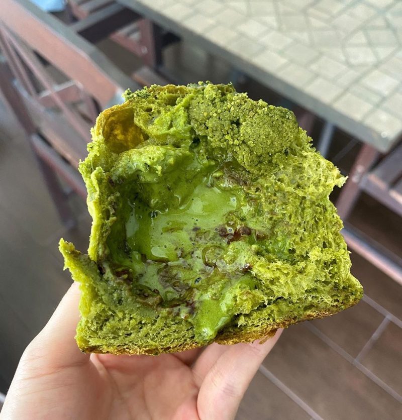 uji matcha bun donq