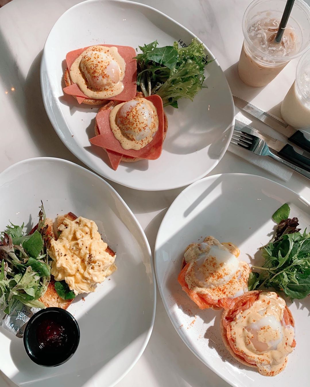 Hub und Speiche Essen Frühstück in Singapur