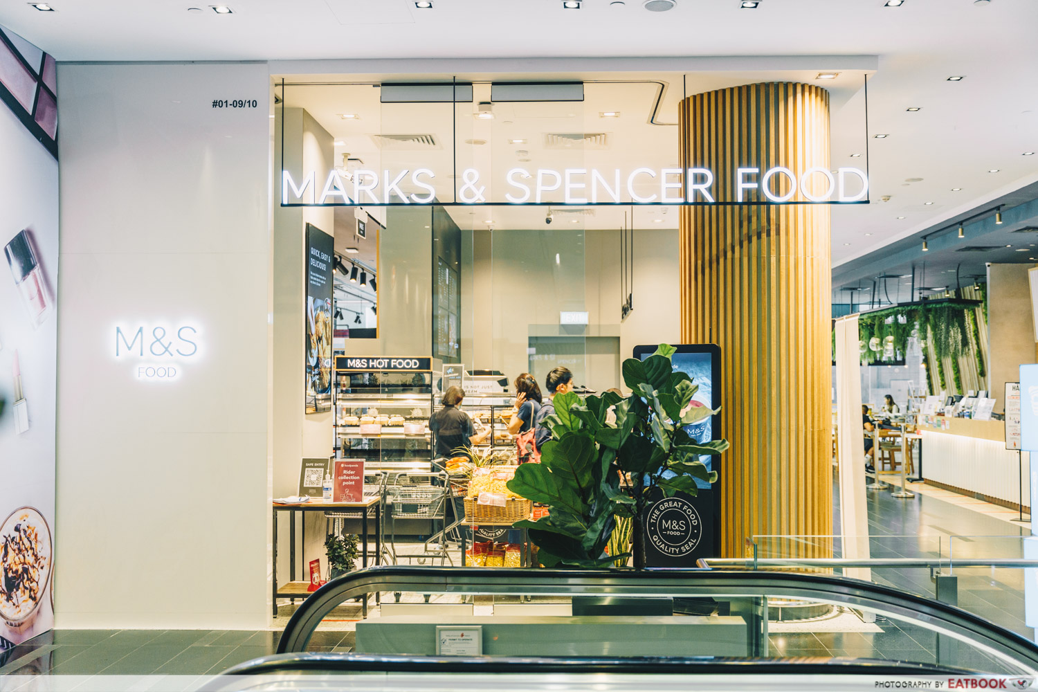 One Raffles Place Marks & Spencer