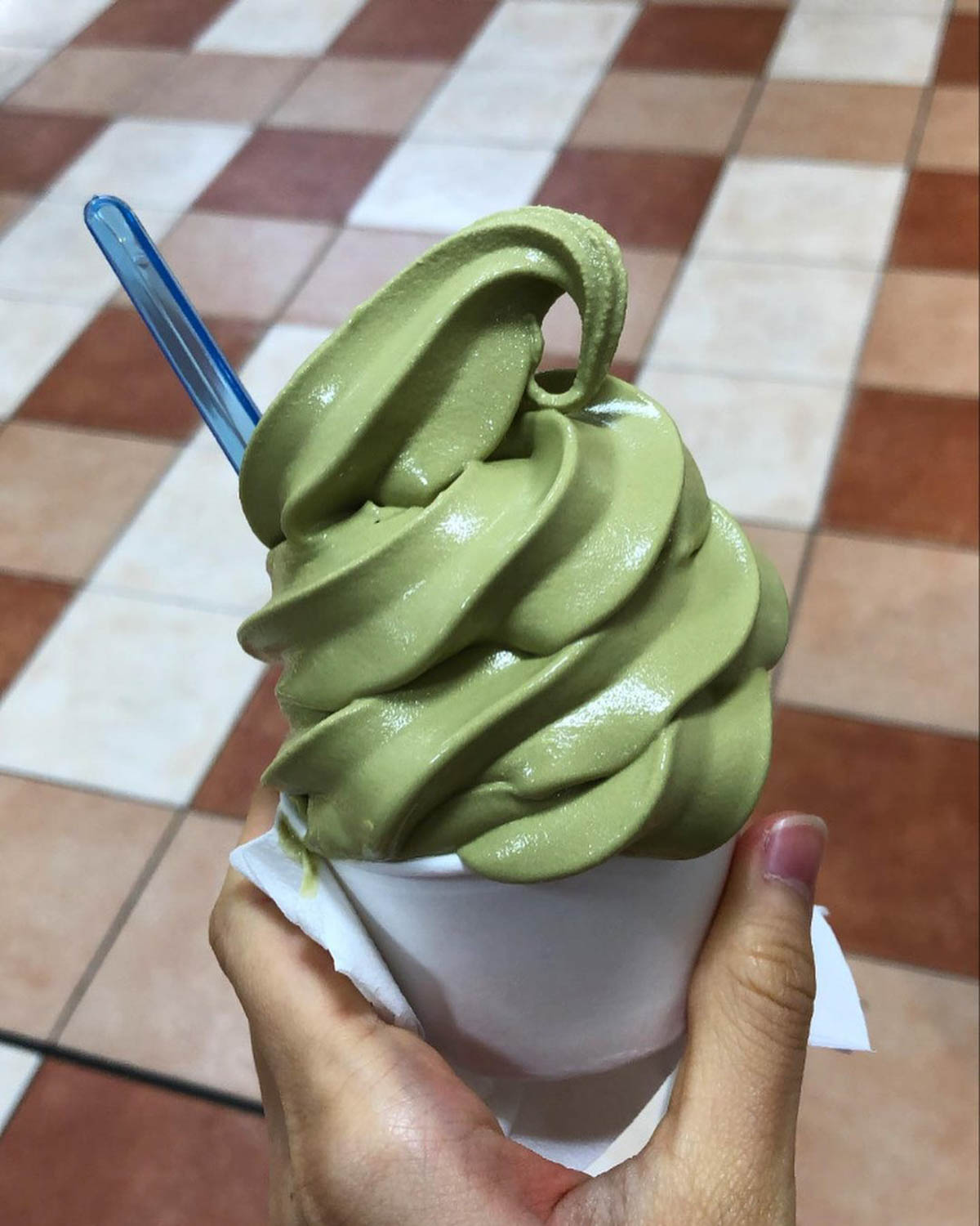 melon pan ice cream - matcha ice cream