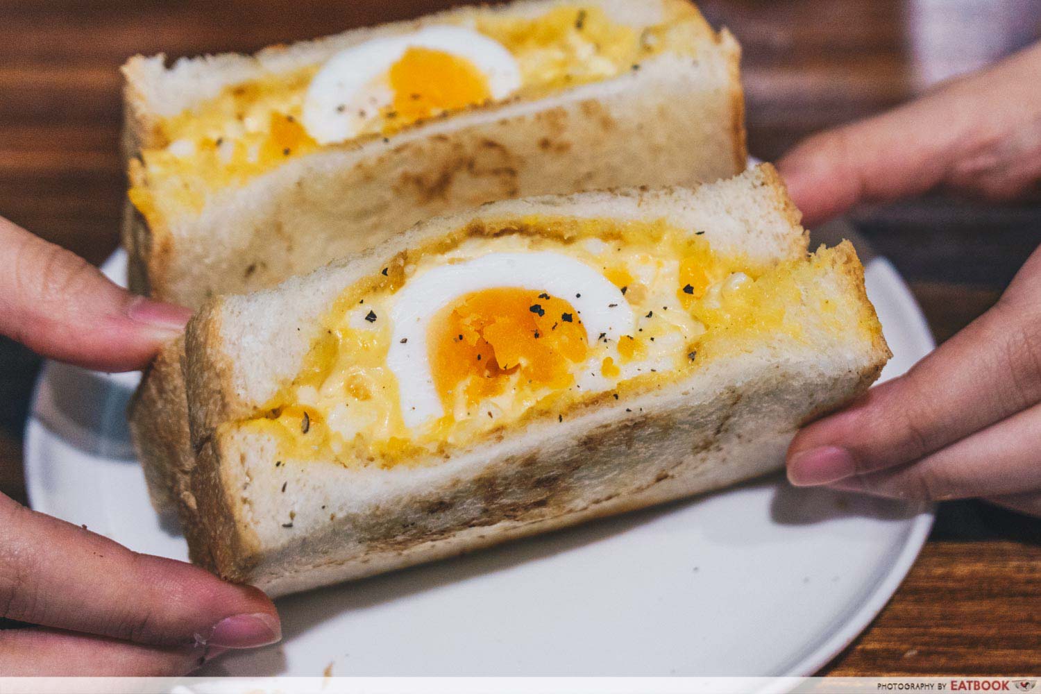 PIVOT - tamago sando