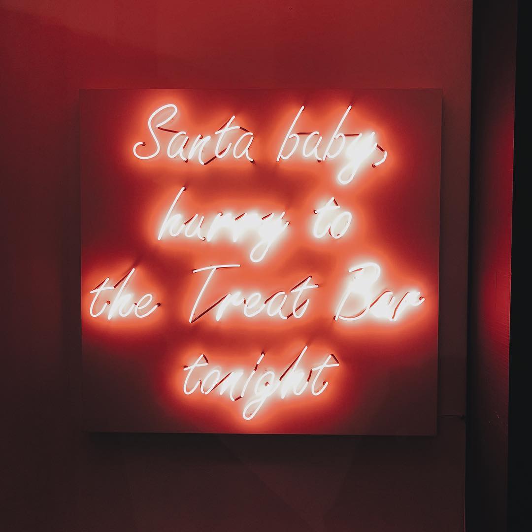 baileys treat bar neon