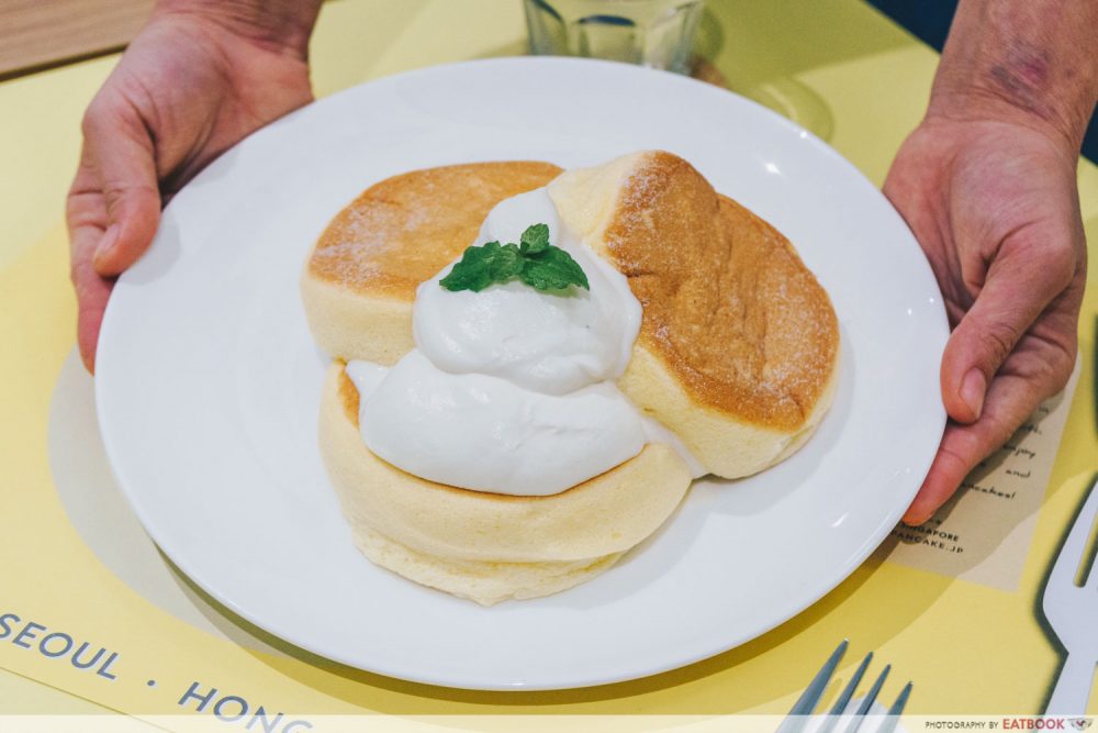 flipper's singapore souffle pancake