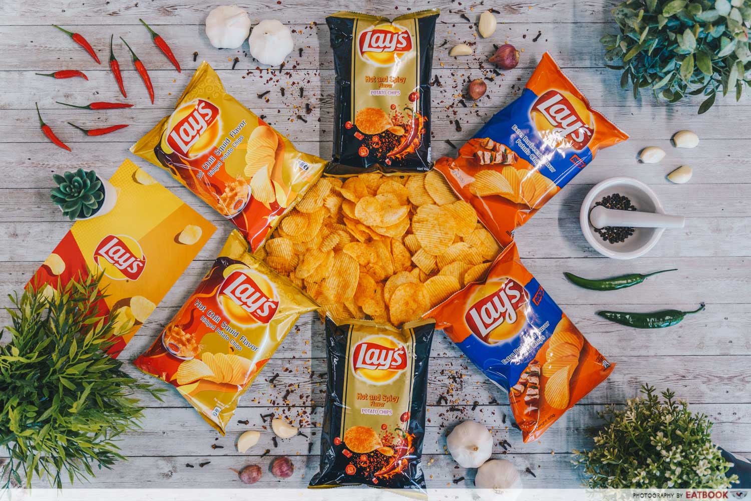 lay's potato chips - flatlay