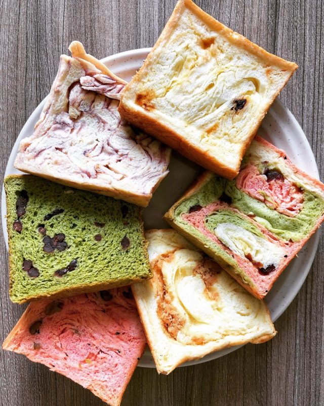 New Bakery Sugar Toast Opens Sells 15 Loaf Flavours Including Rainbow Cranberry And Matcha