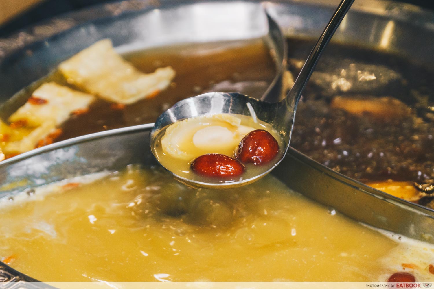 yanxi palace steamboat soup