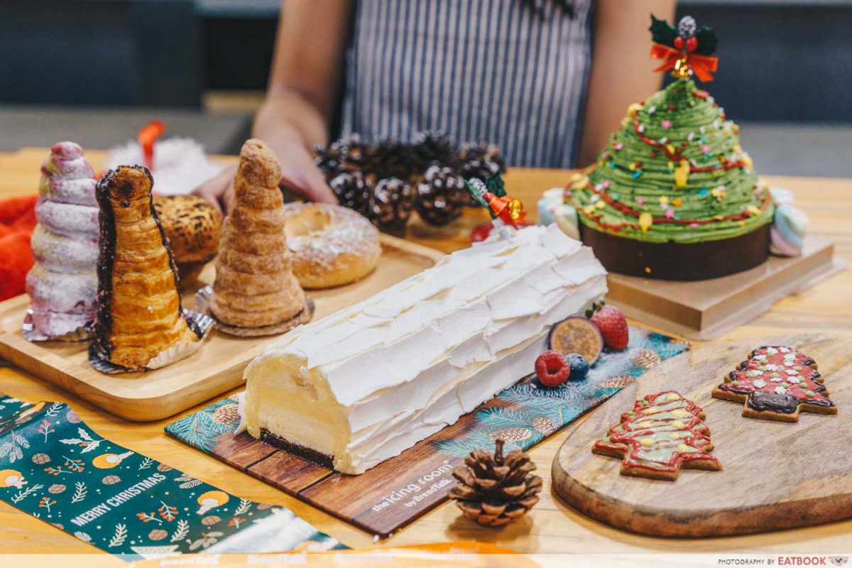 breadtalk log cake