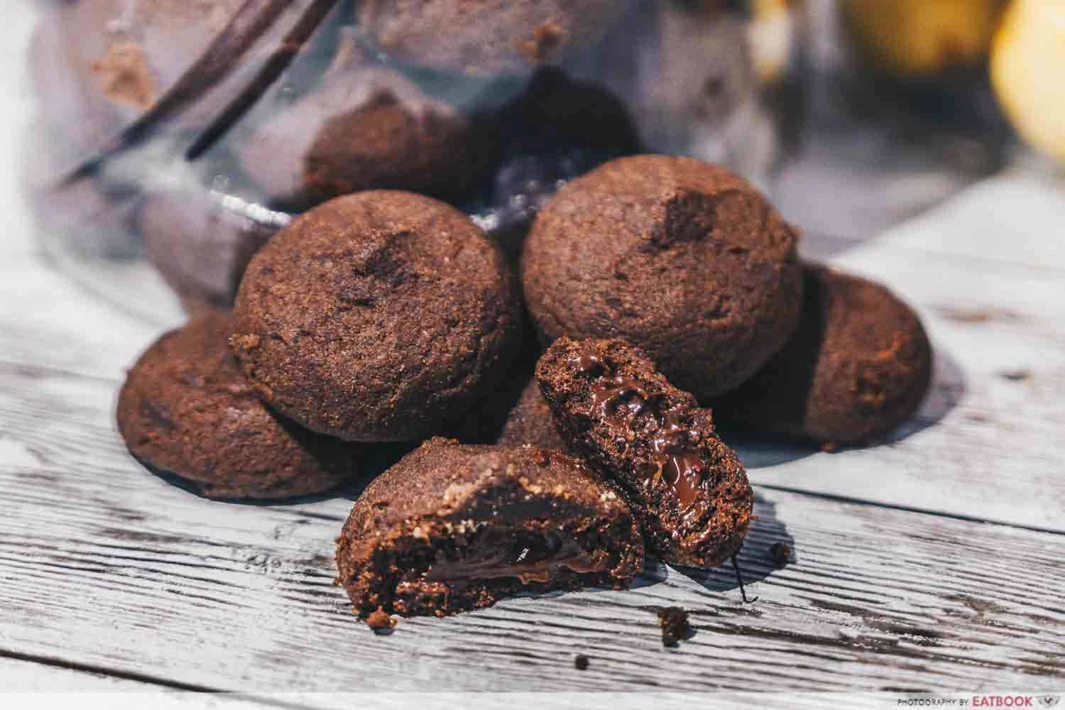 molten chocolate cookies