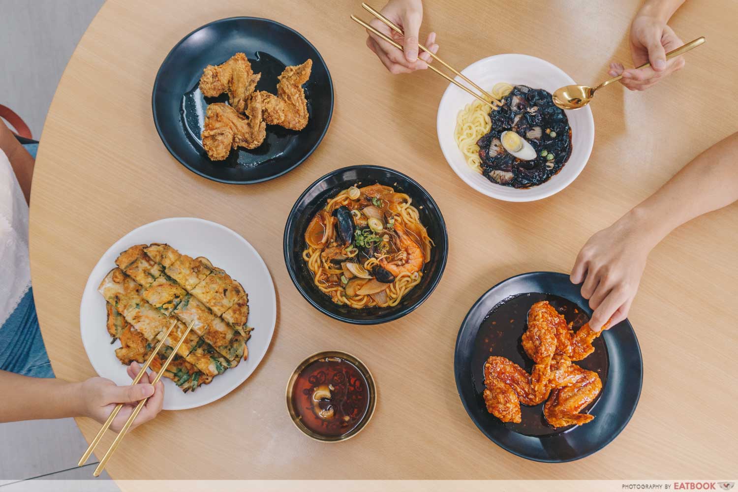 Annyeong Chicken - Flat Lay