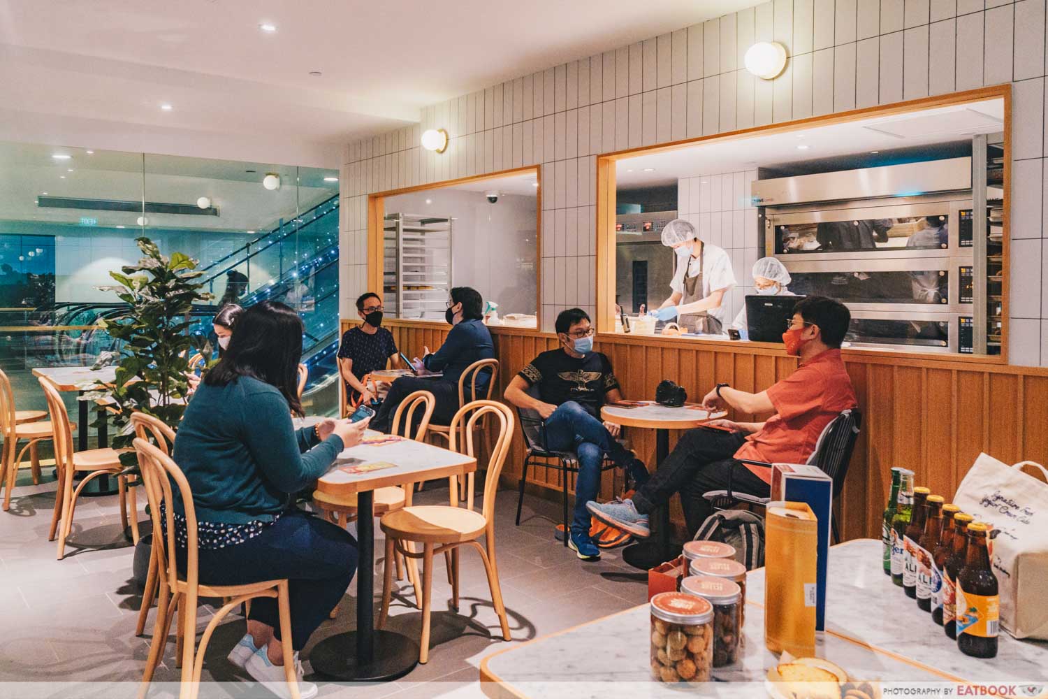 paris baguette second floor