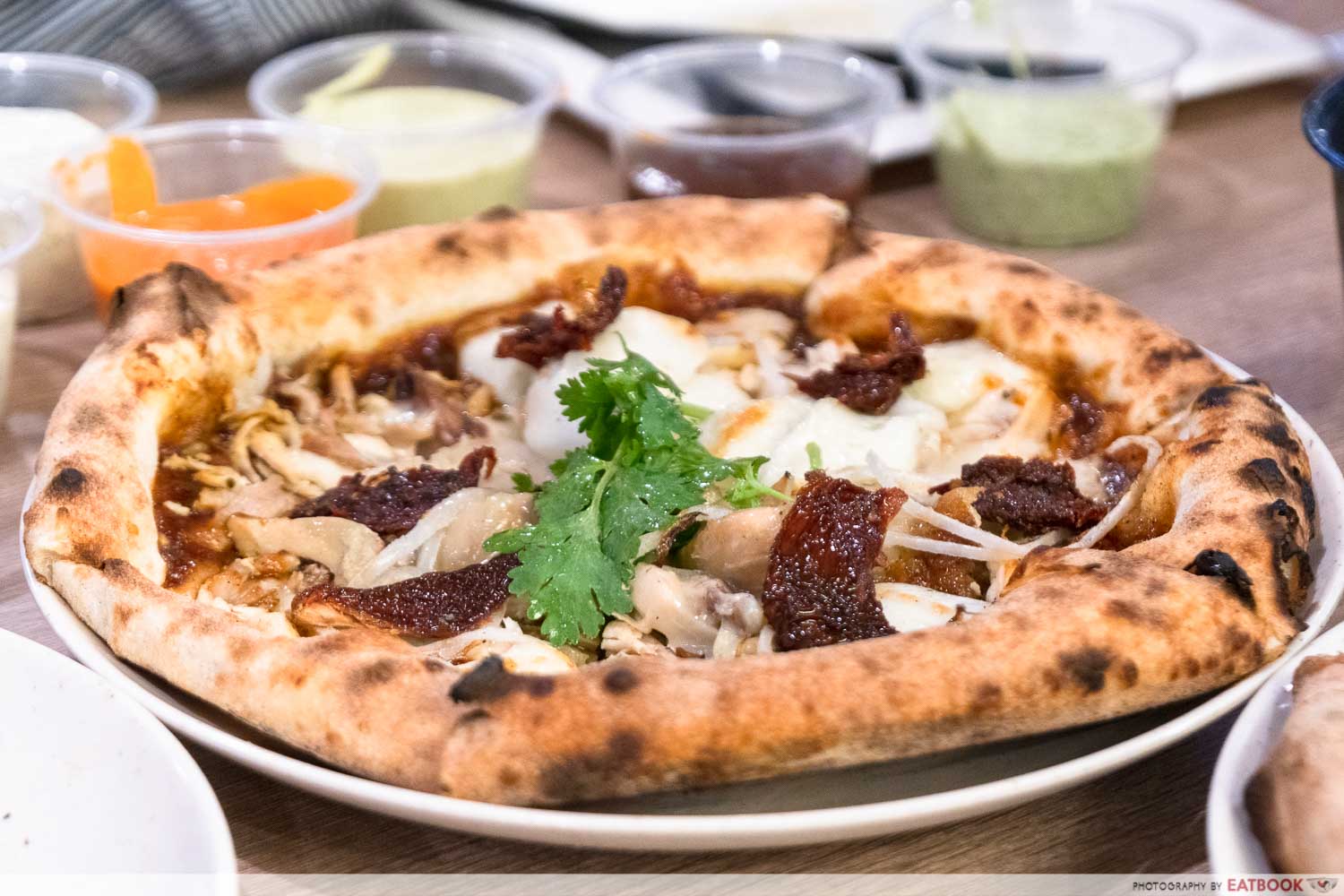 800° Woodfired kitchen - BBQ Chicken Pizza