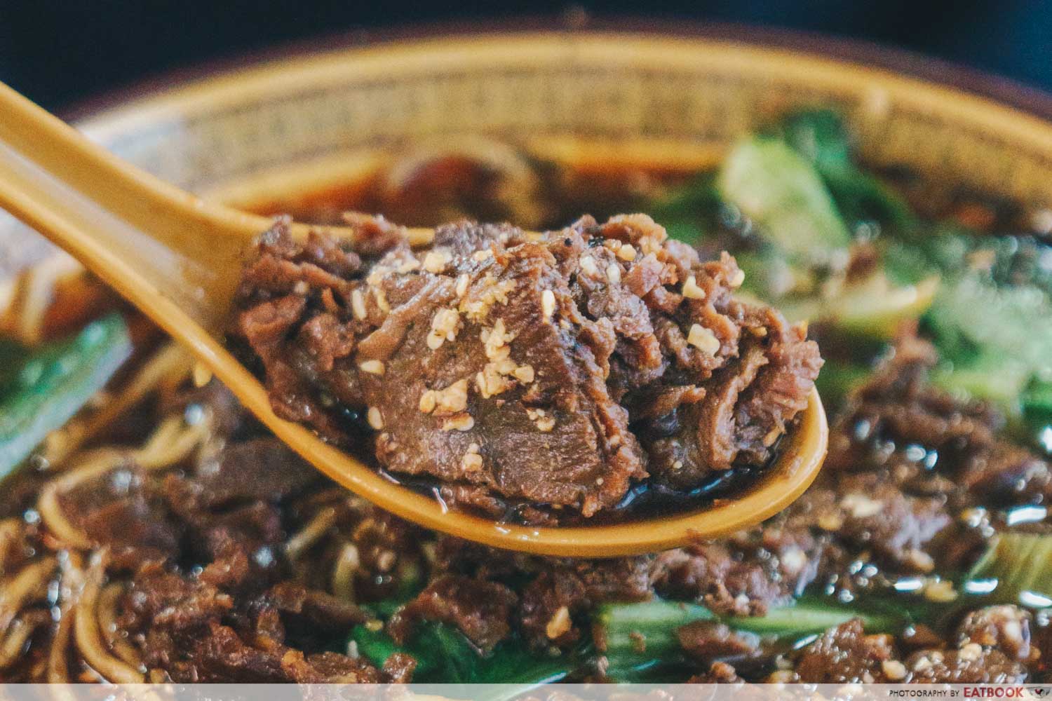 Da Shao Chong Qing Xiao Mian - spoonful of beef