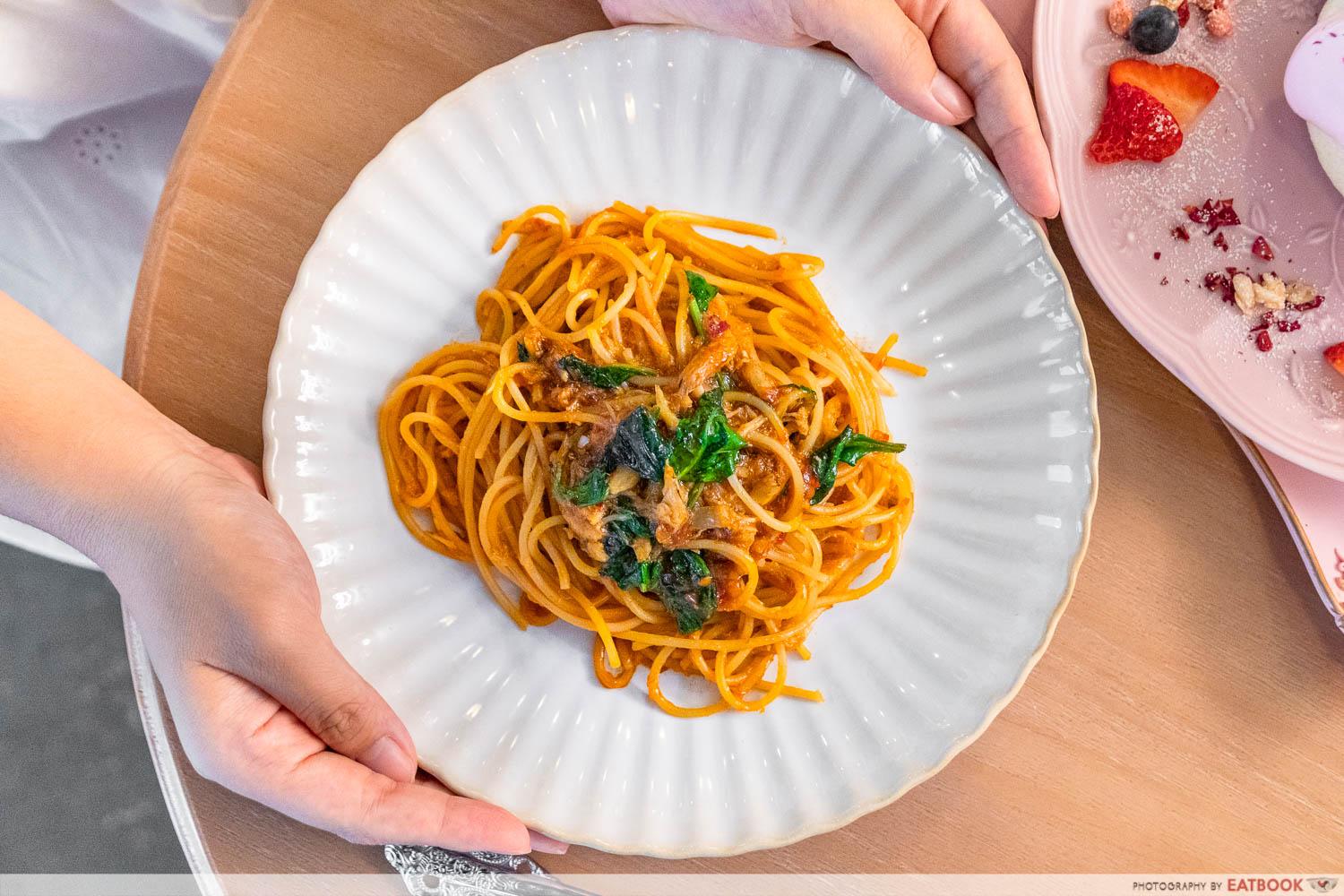 chilli crab spaghetti a beautiful day