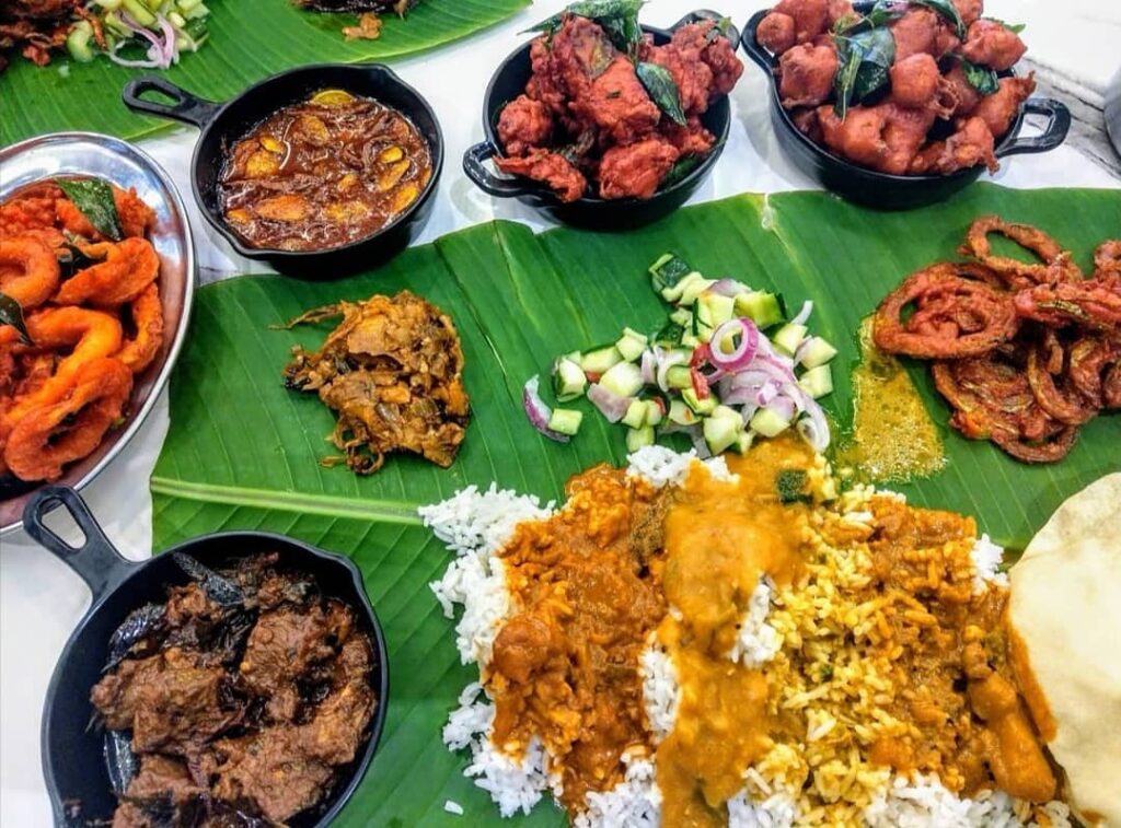 KL's Famous Bananabro Banana Leaf Rice Opens First Singapore Outlet In ...