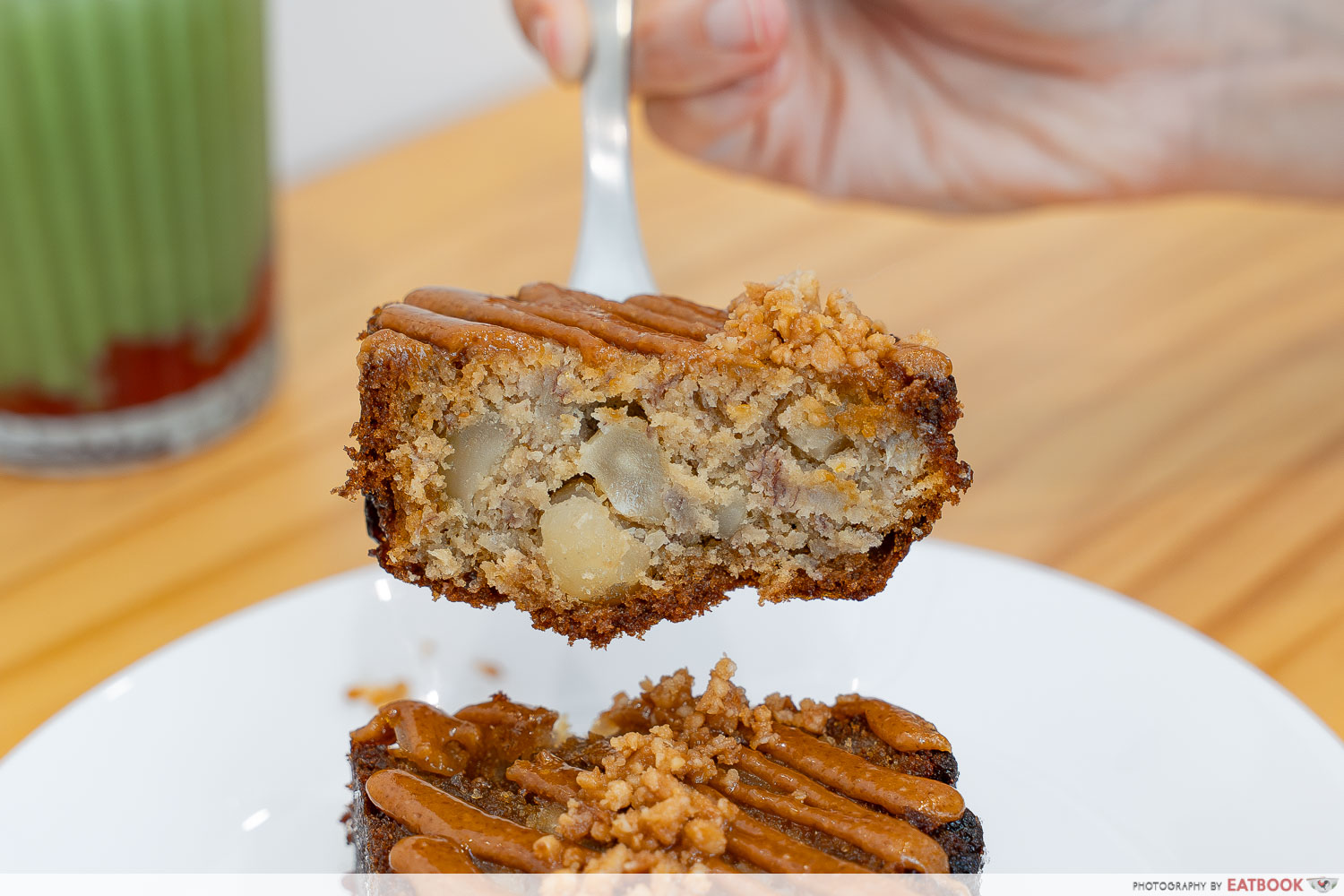 Banana Macadamia Praline Cake cross section