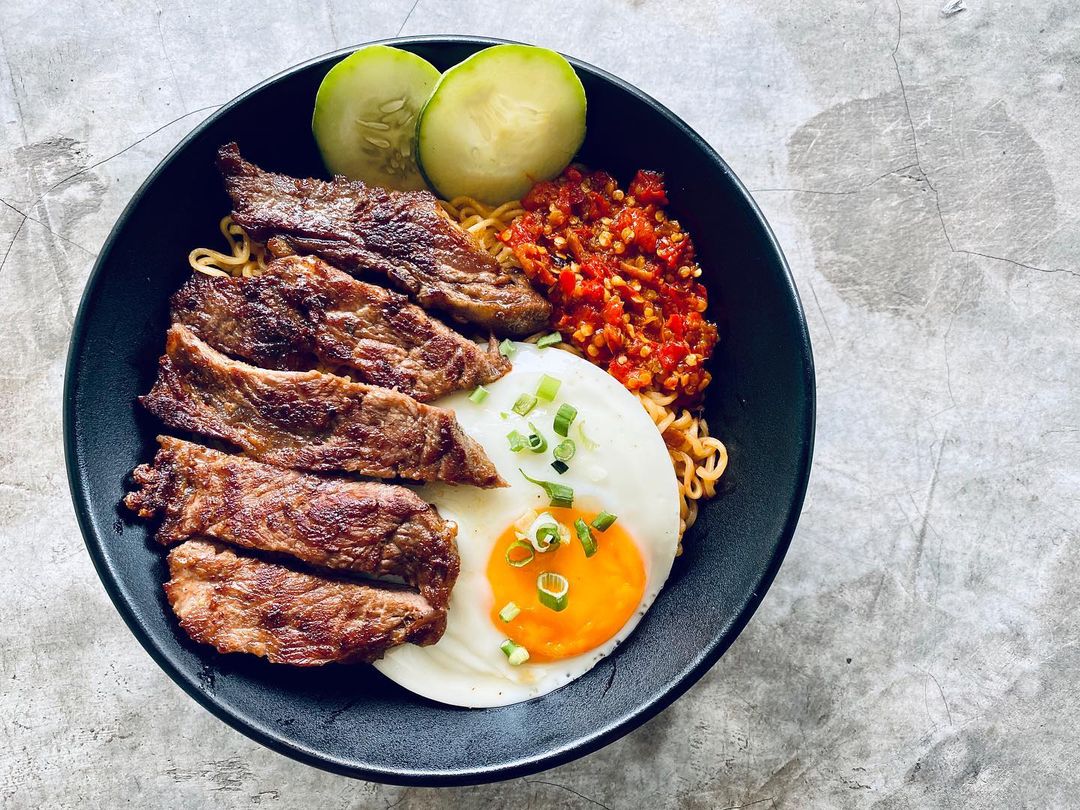 indobowl indomie ribeye steak