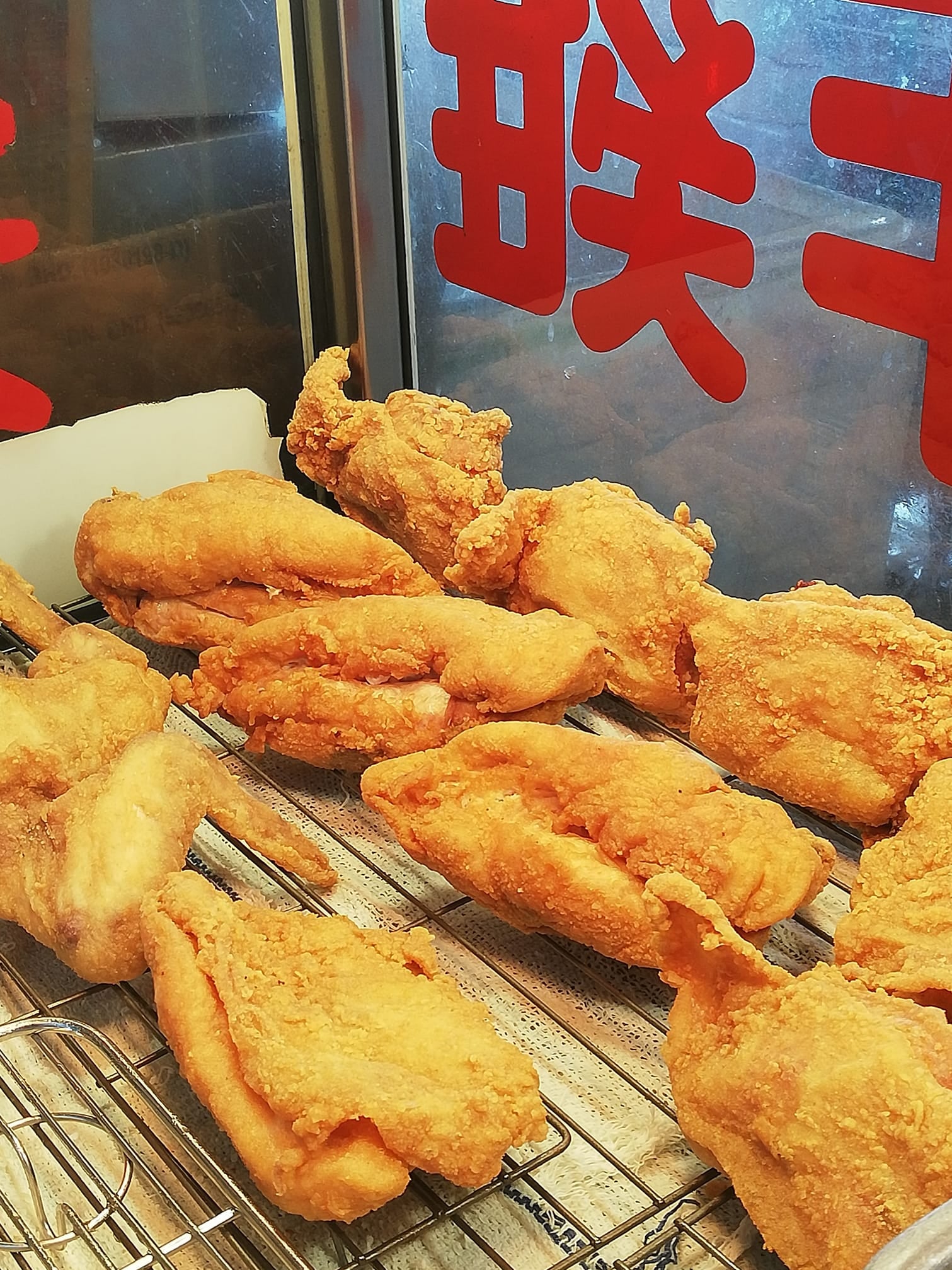 winner's fried chicken stall