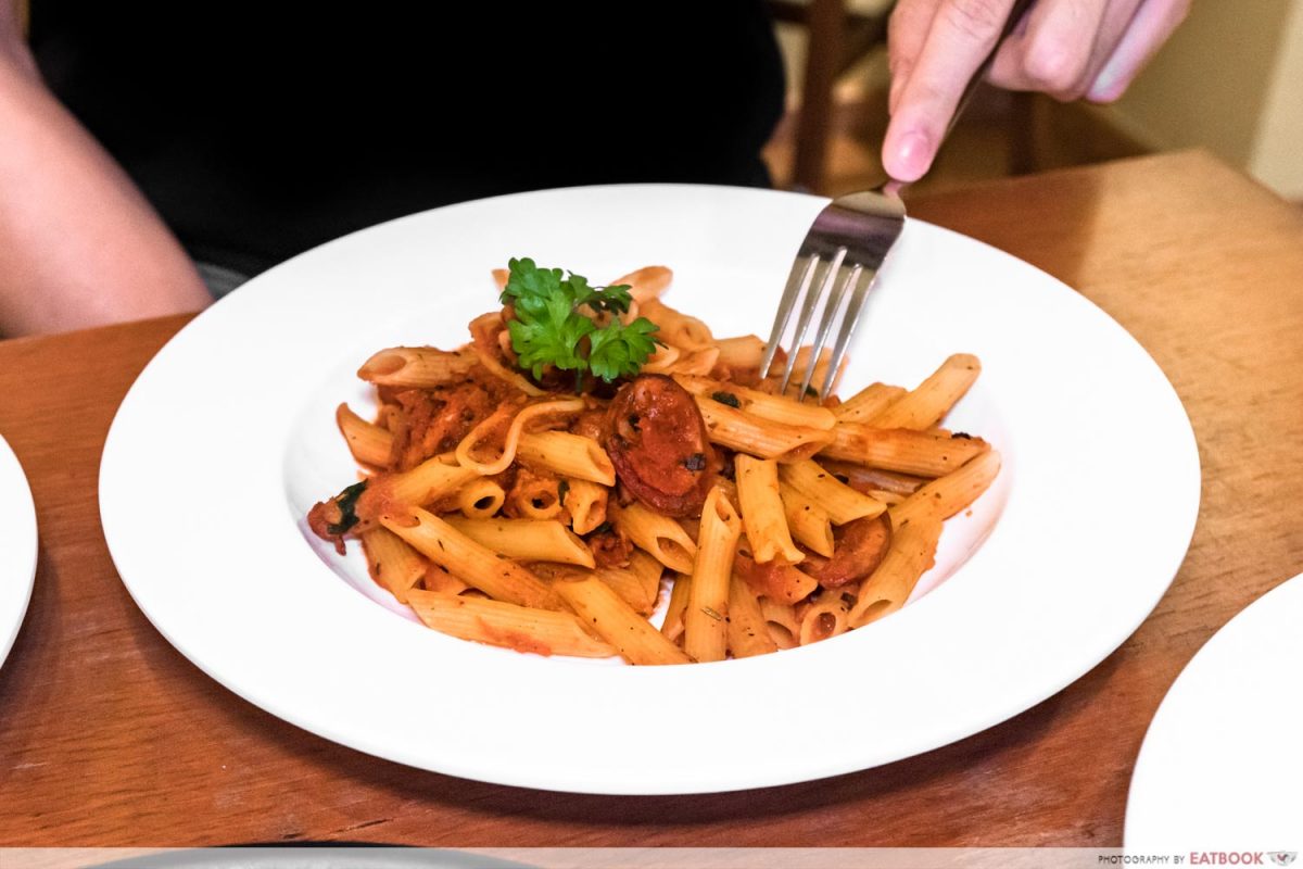 CREATION CAFE ITALIAN SAUSAGE PASTA