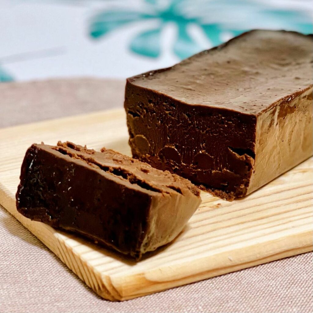 twoambakes IG Baker Makes Fudgy Terrine Cakes In Flavours Like Matcha