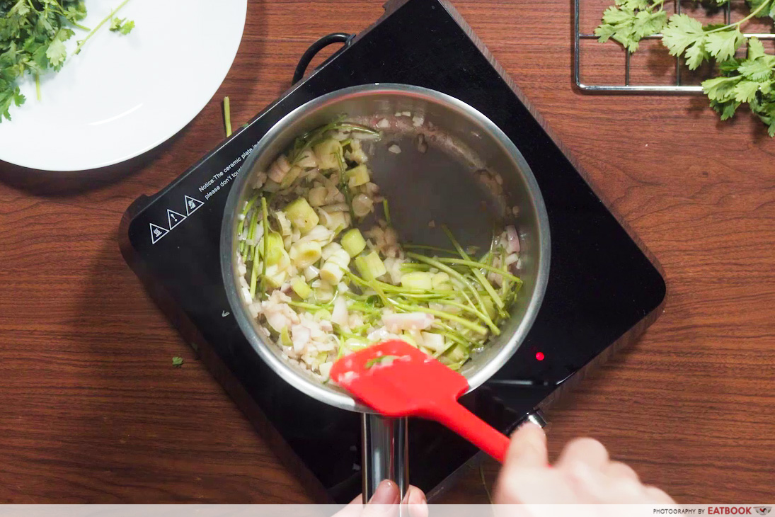 COOKING CILANTRO STEMS