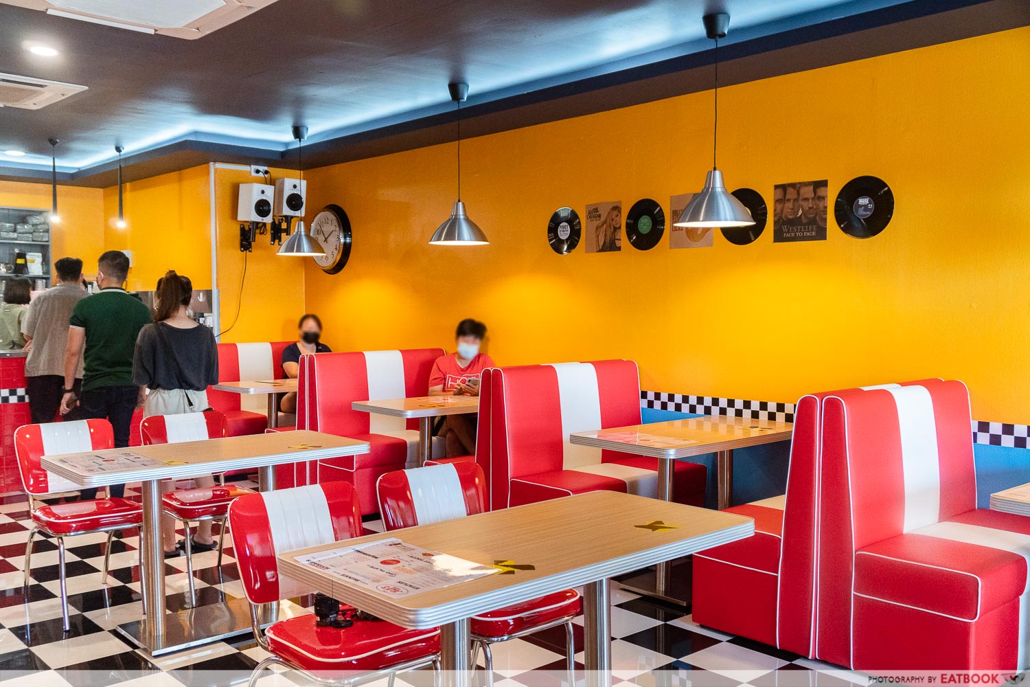 Joji's Diner - ambience - north-east cafes