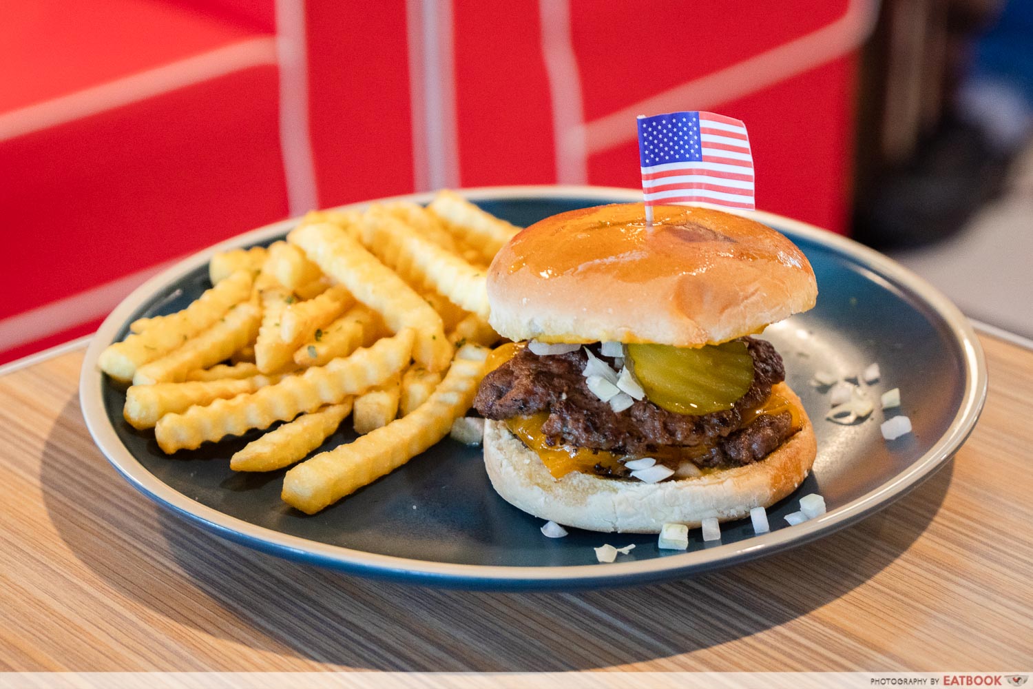 Joji's Diner - smash burger intro