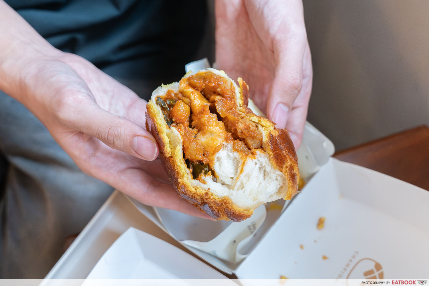 champion-bolo-bun-curry-potato